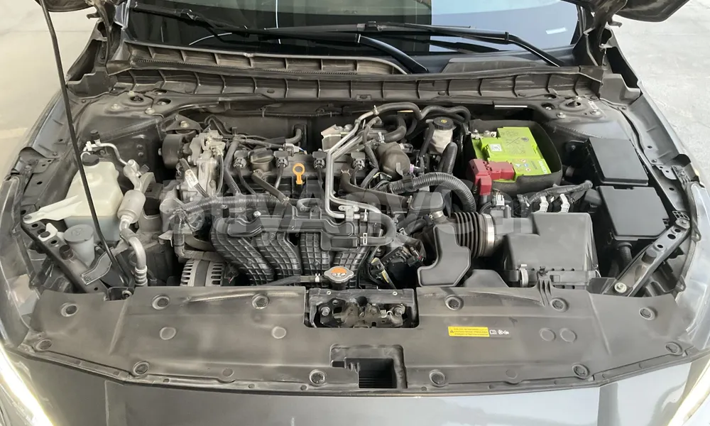 Vehicle photo 6