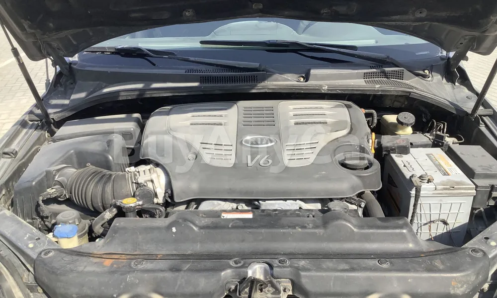 Vehicle photo 7