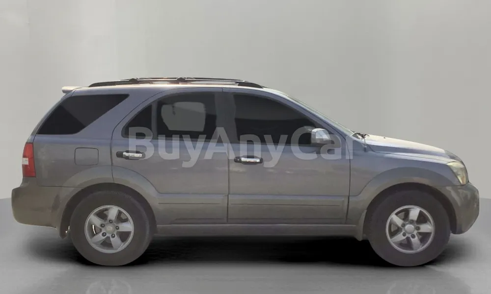 Vehicle photo 4