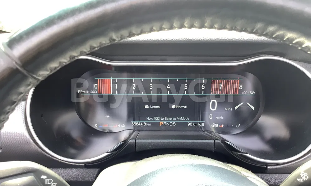 Vehicle photo 6
