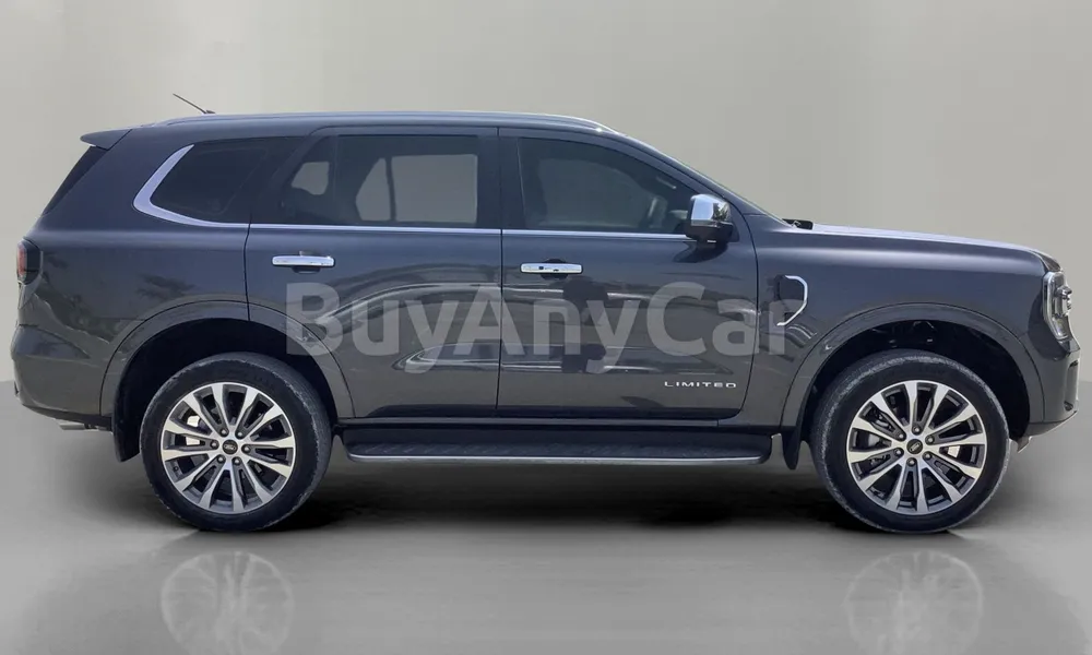 Vehicle photo 3