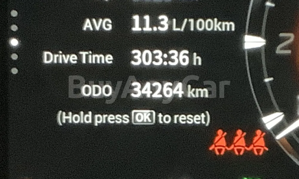 Vehicle photo 7