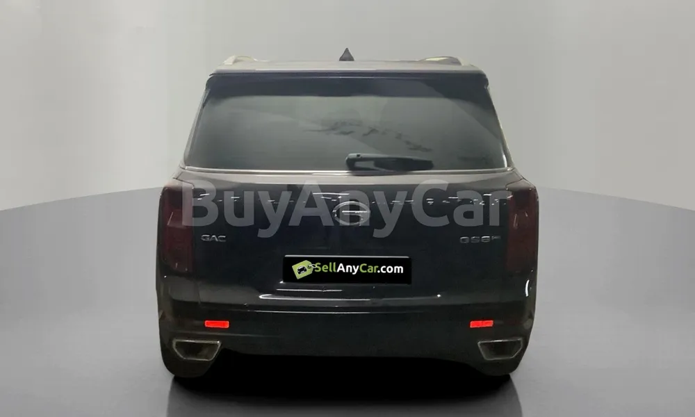 Vehicle photo 2