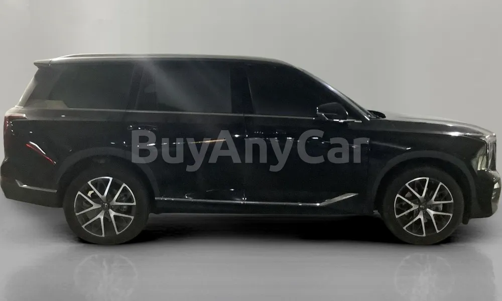Vehicle photo 4
