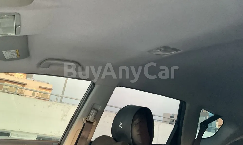 Vehicle photo 8