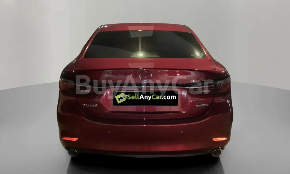 Vehicle photo 2