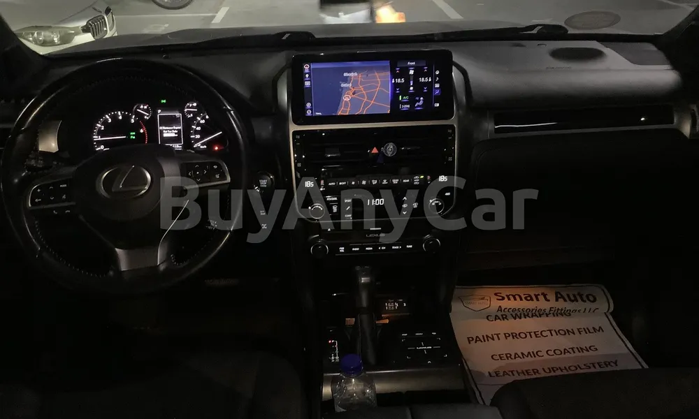Vehicle photo 8