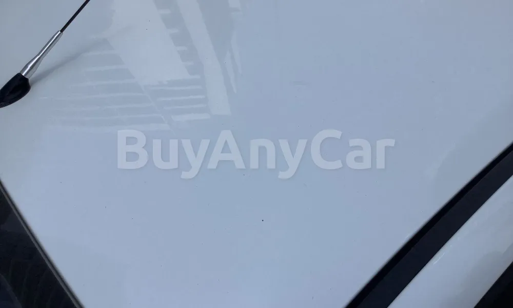 Vehicle photo 5