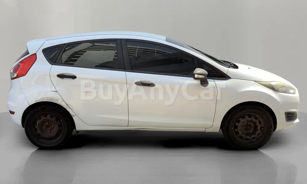 Vehicle photo 3