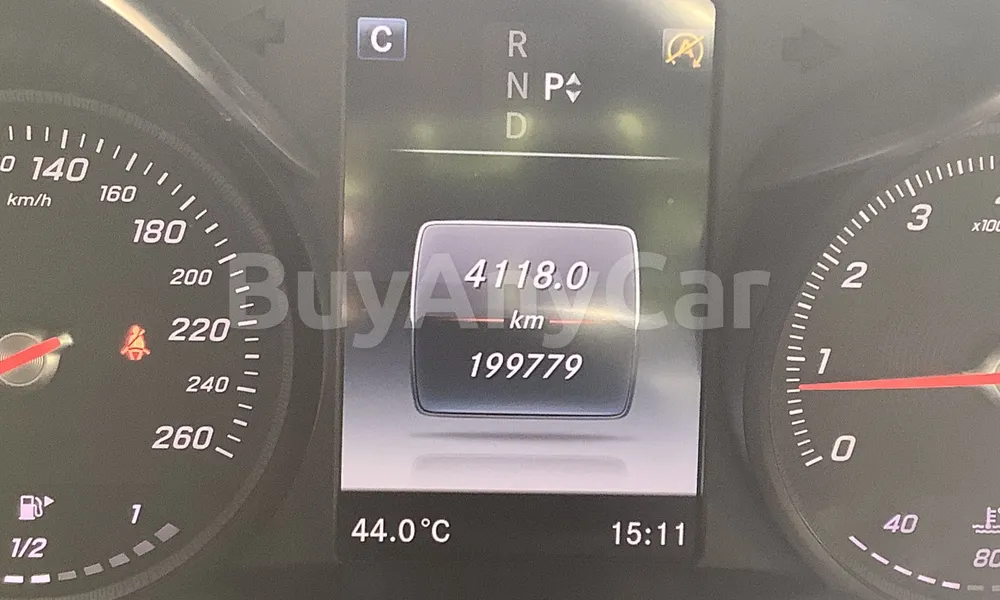 Vehicle photo 7