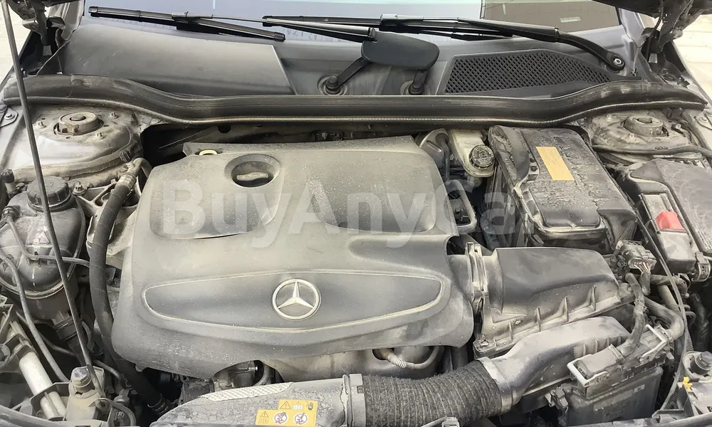 Vehicle photo 8