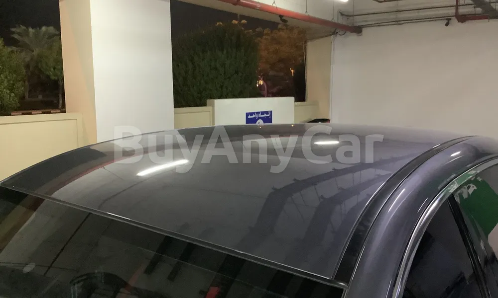 Vehicle photo 5