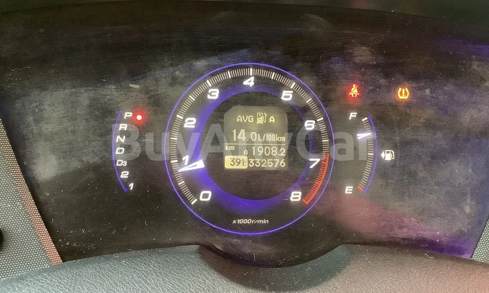 Vehicle photo 7