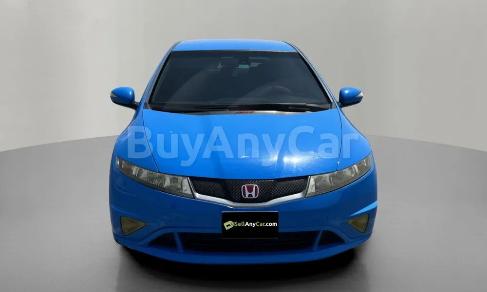 Vehicle photo 1