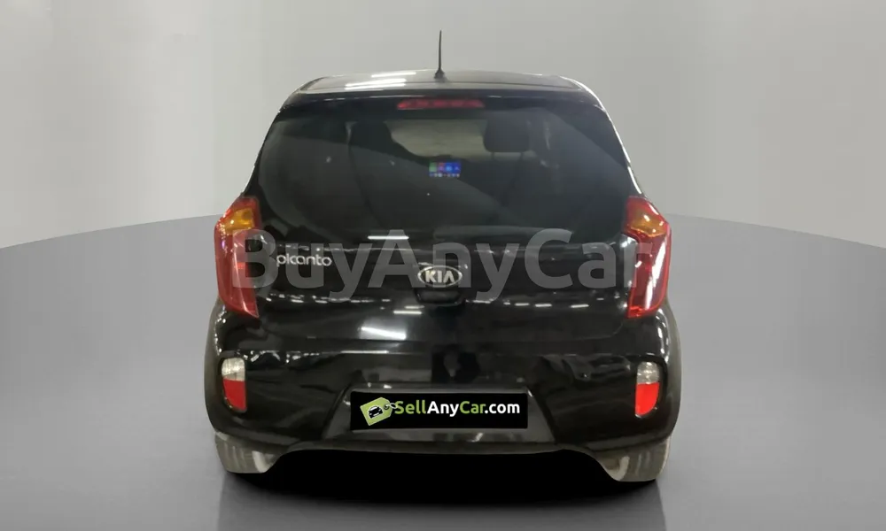 Vehicle photo 2