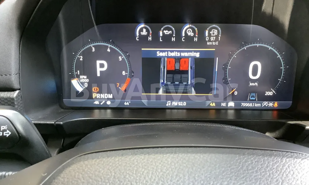 Vehicle photo 7