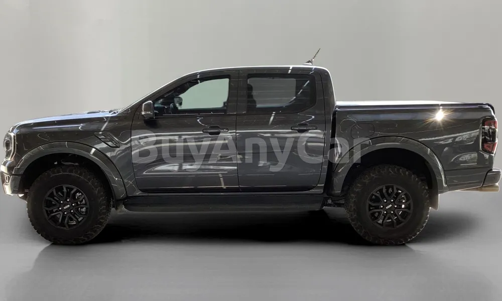 Vehicle photo 4