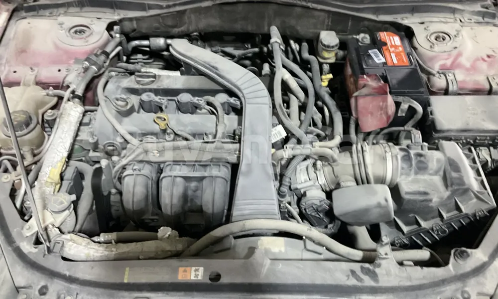 Vehicle photo 6