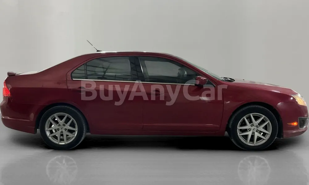 Vehicle photo 3