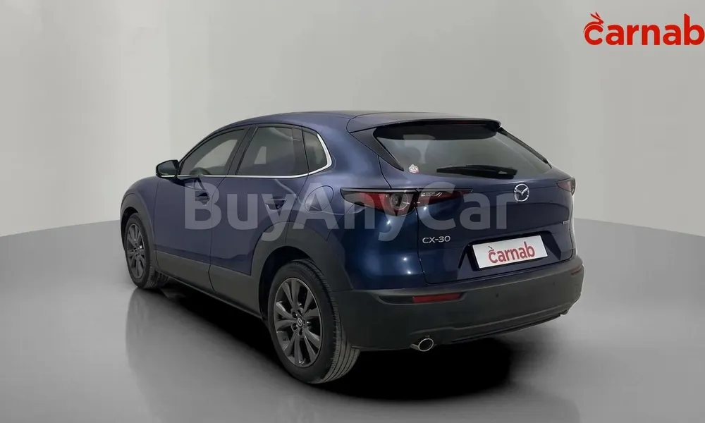 Vehicle photo 7