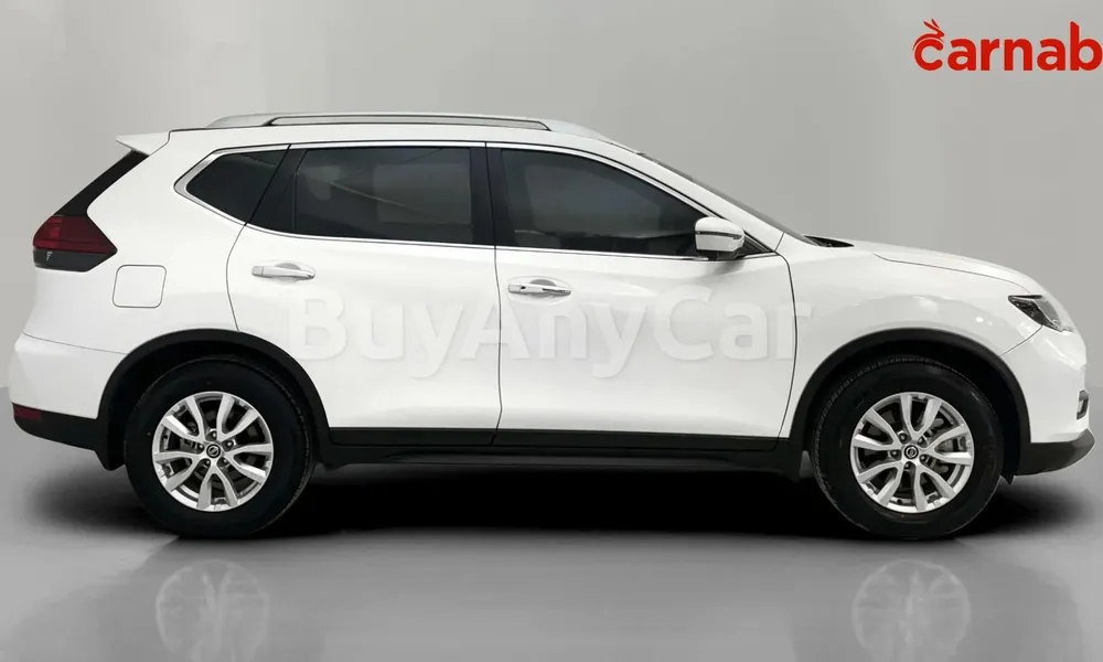 Vehicle photo 3