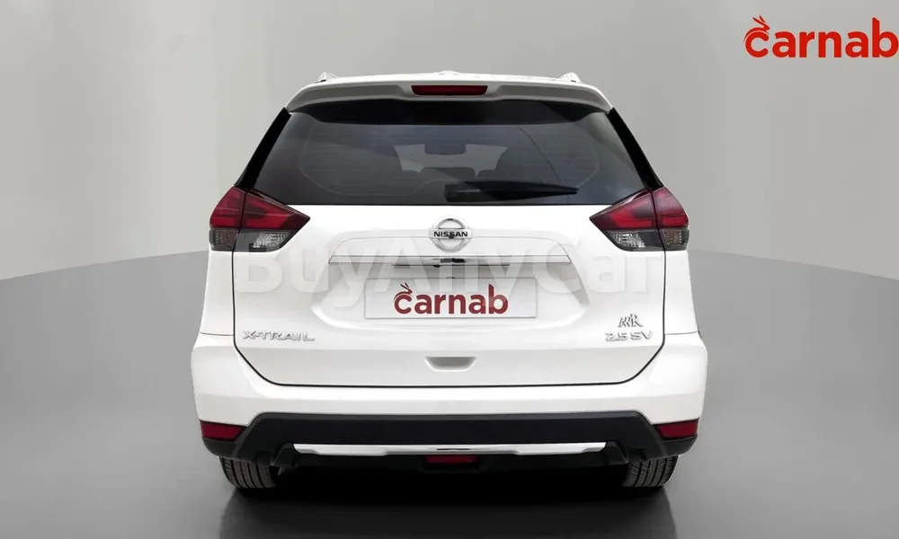 Vehicle photo 2