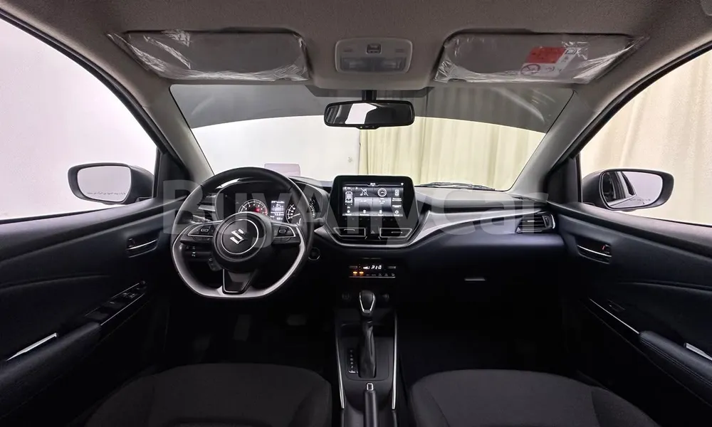 Vehicle photo 8
