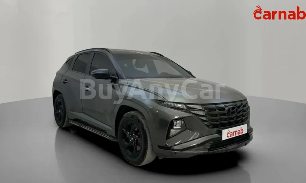 Vehicle photo 5