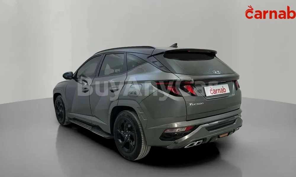 Vehicle photo 7