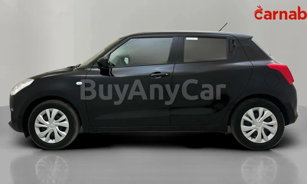 Vehicle photo 4