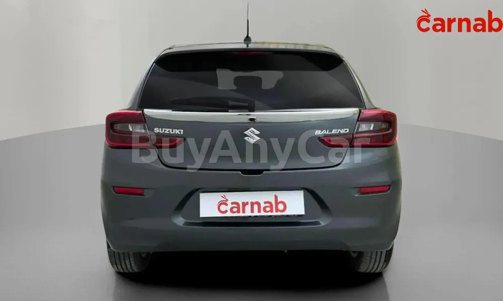 Vehicle photo 2