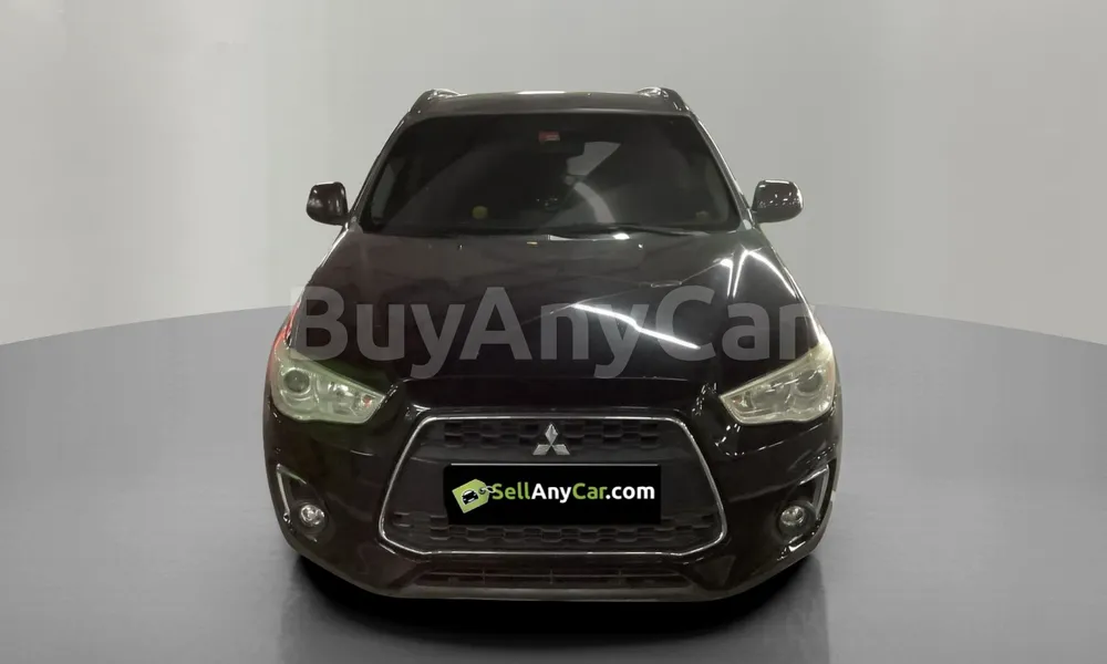 Vehicle photo 1