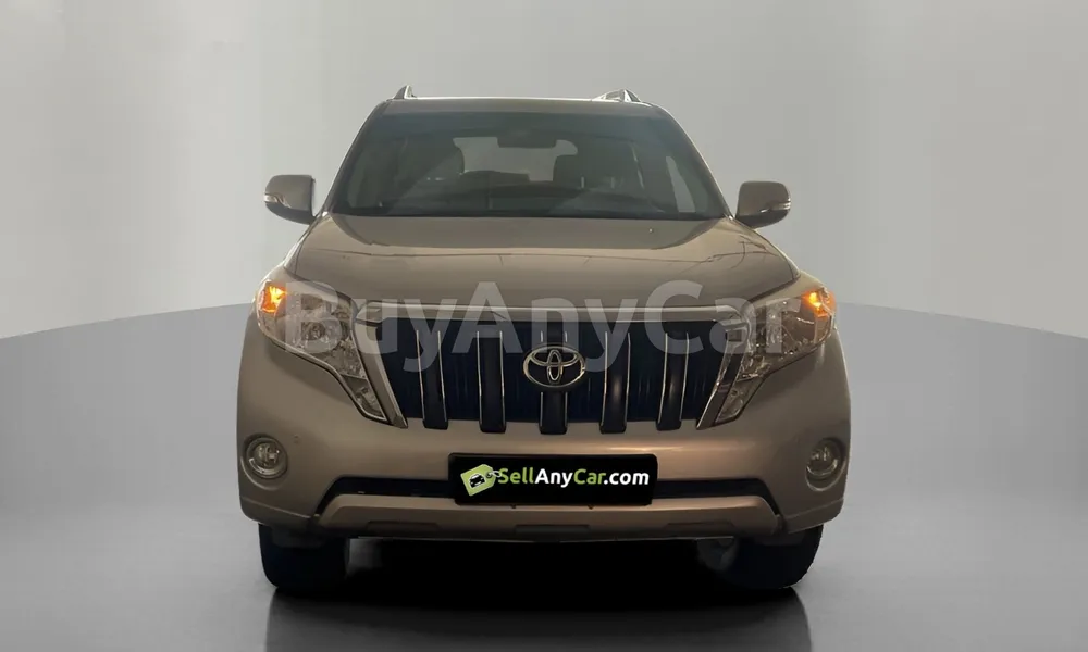 Vehicle photo 1