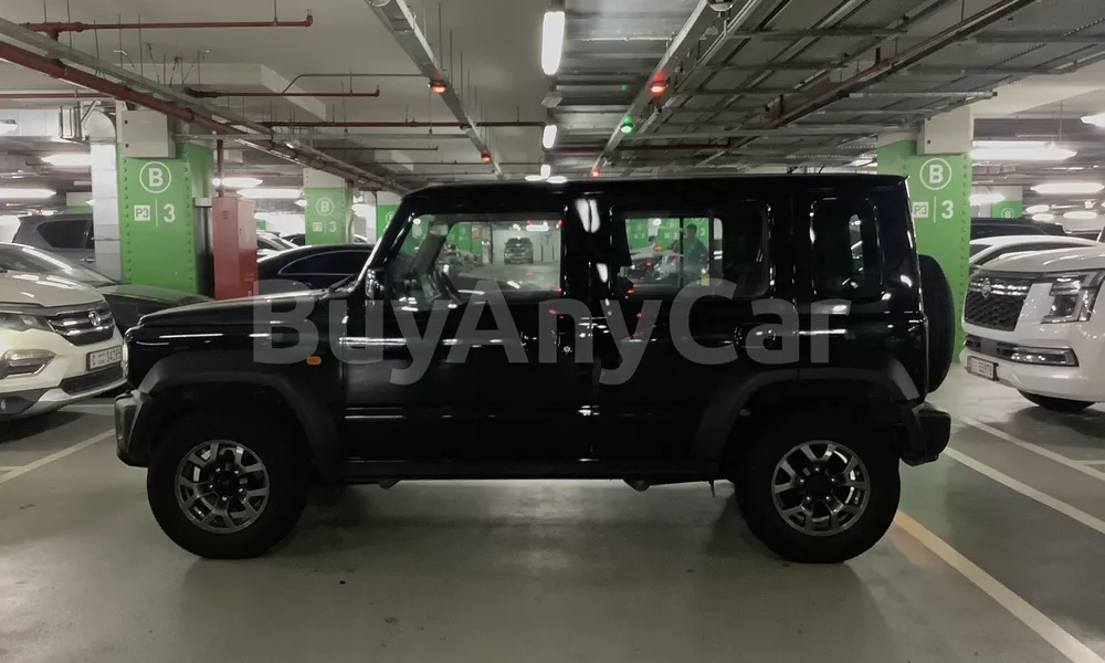 Vehicle photo 3