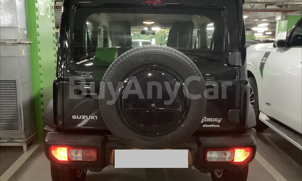 Vehicle photo 2