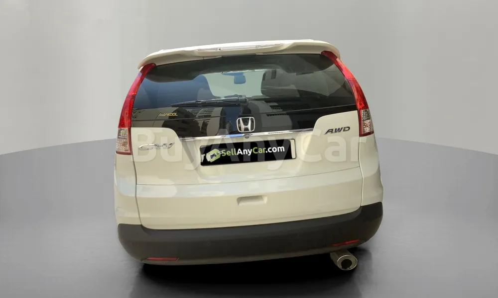 Vehicle photo 2