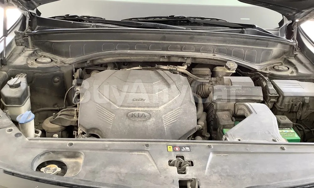 Vehicle photo 6