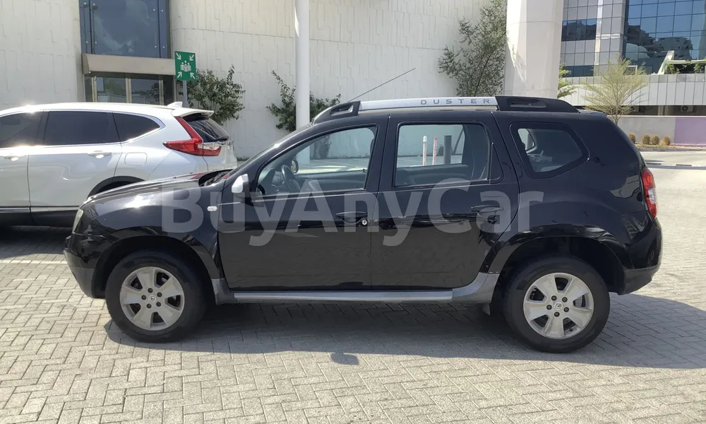 Vehicle photo 5
