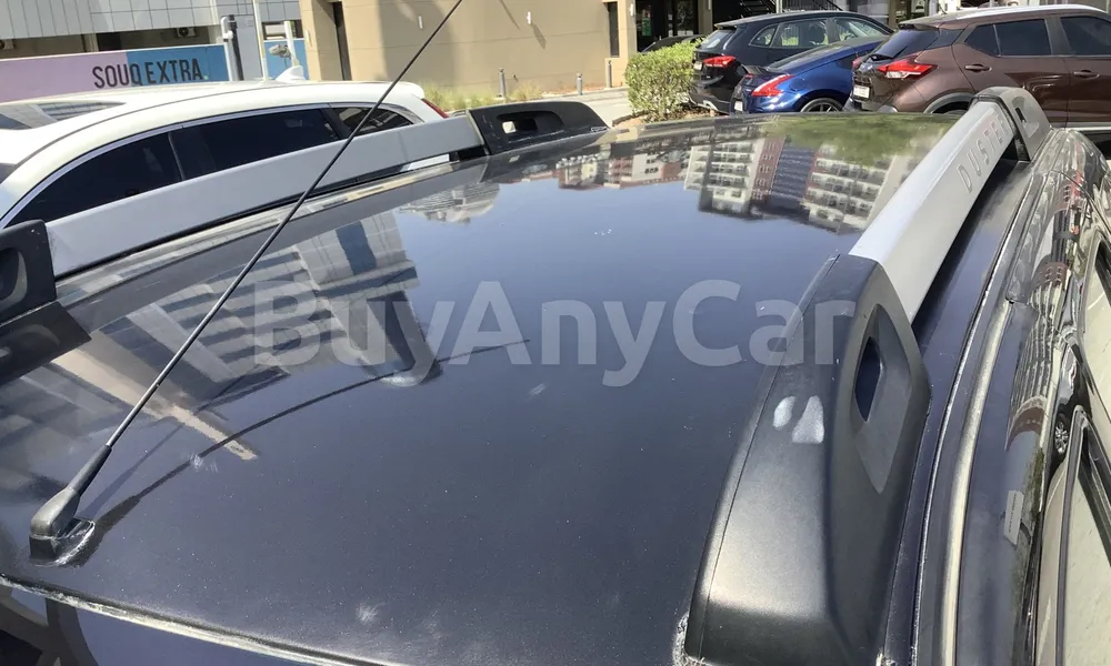 Vehicle photo 6