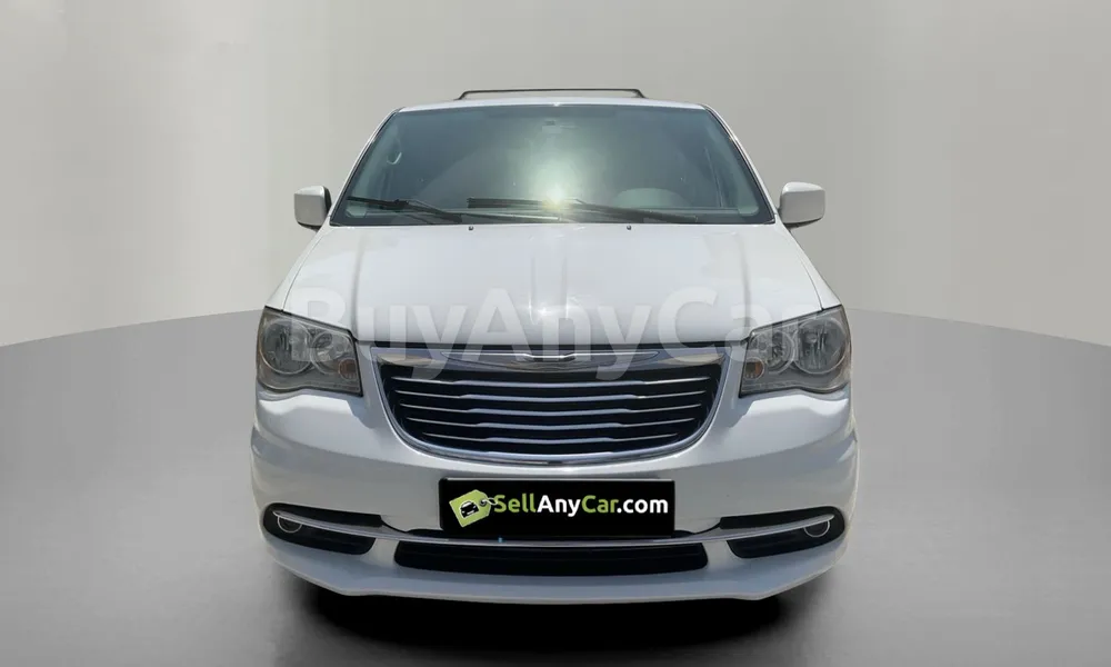 Vehicle photo 1