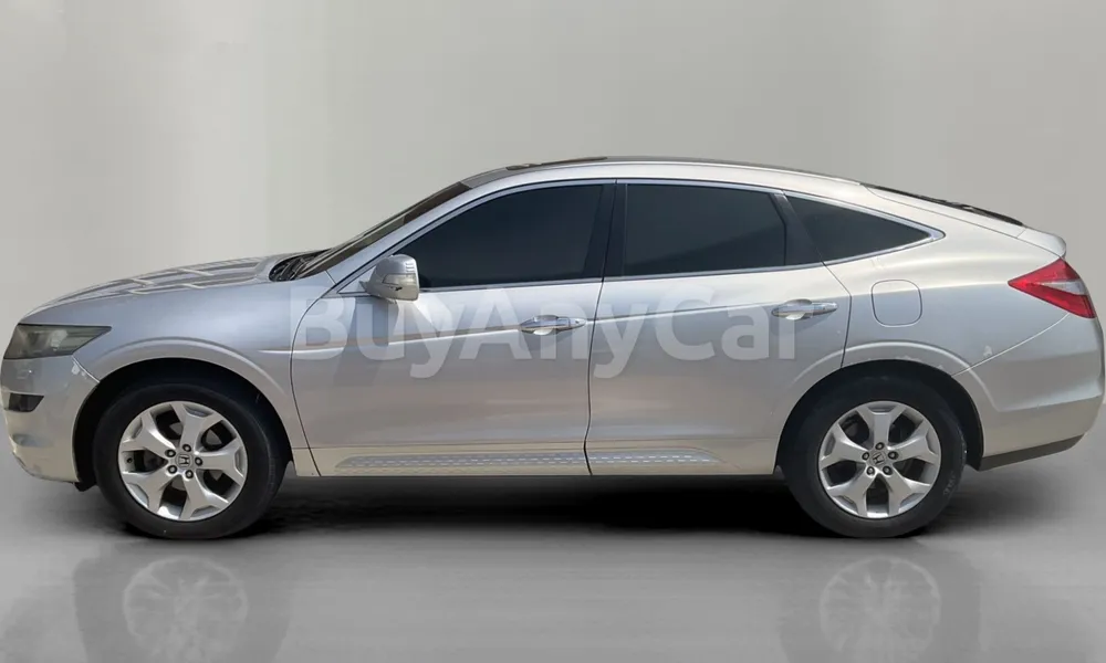 Vehicle photo 4