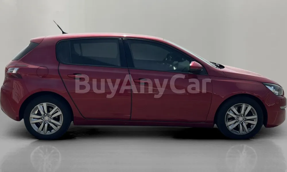 Vehicle photo 3