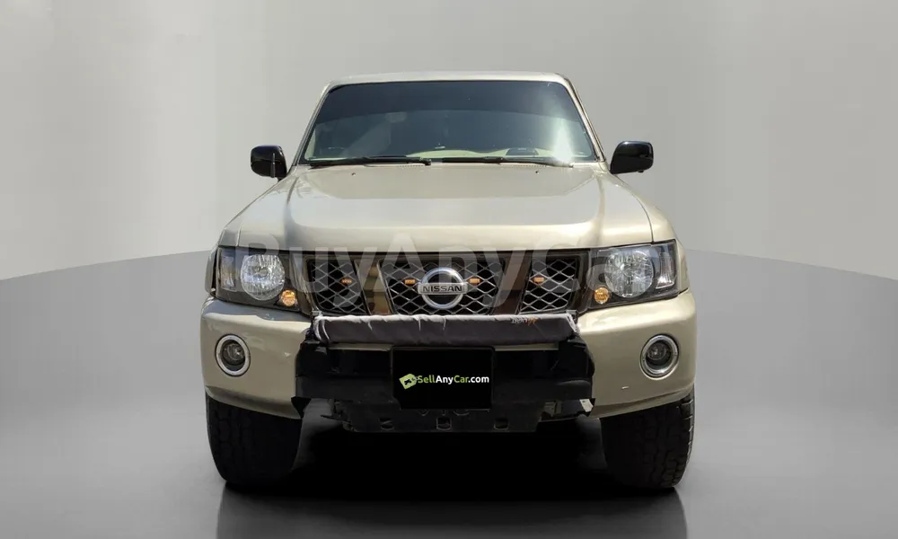 Vehicle photo 1