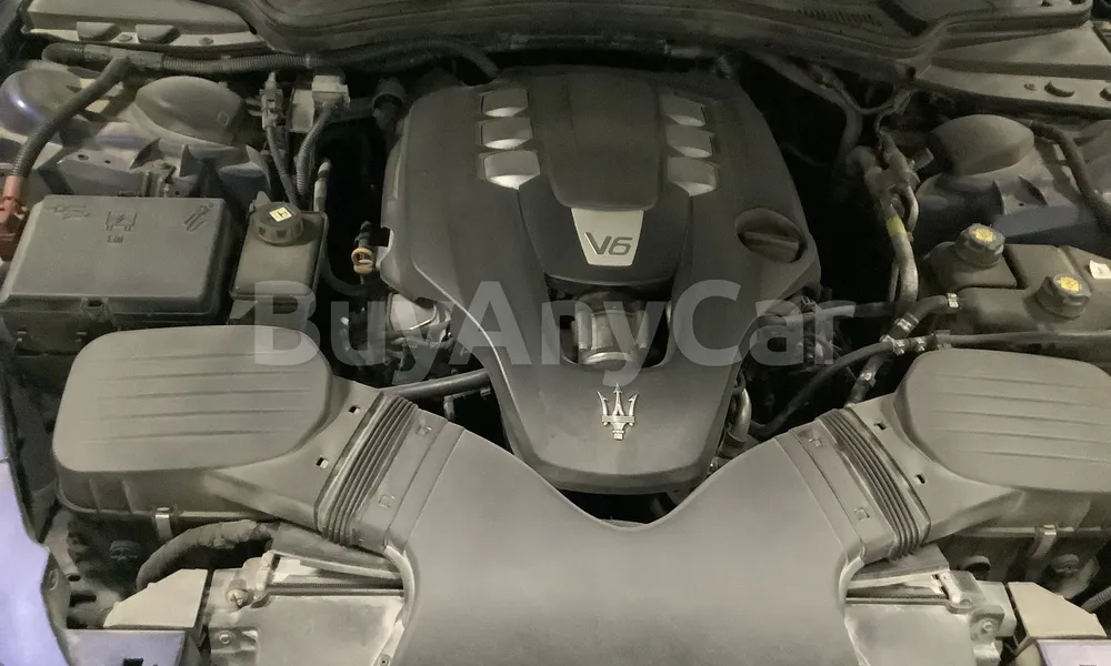 Vehicle photo 6