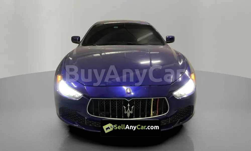Vehicle photo 1