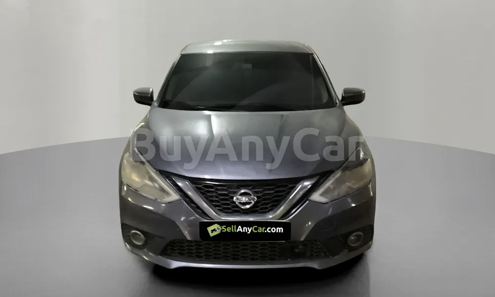 Vehicle photo 1