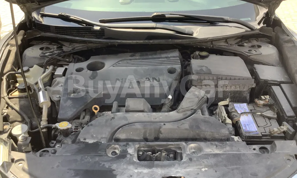 Vehicle photo 6