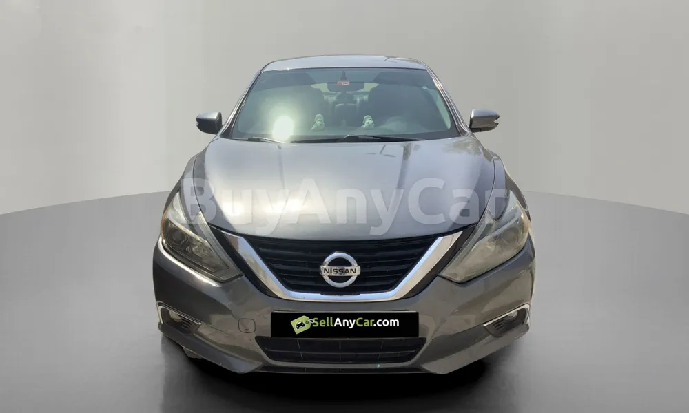 Vehicle photo 1