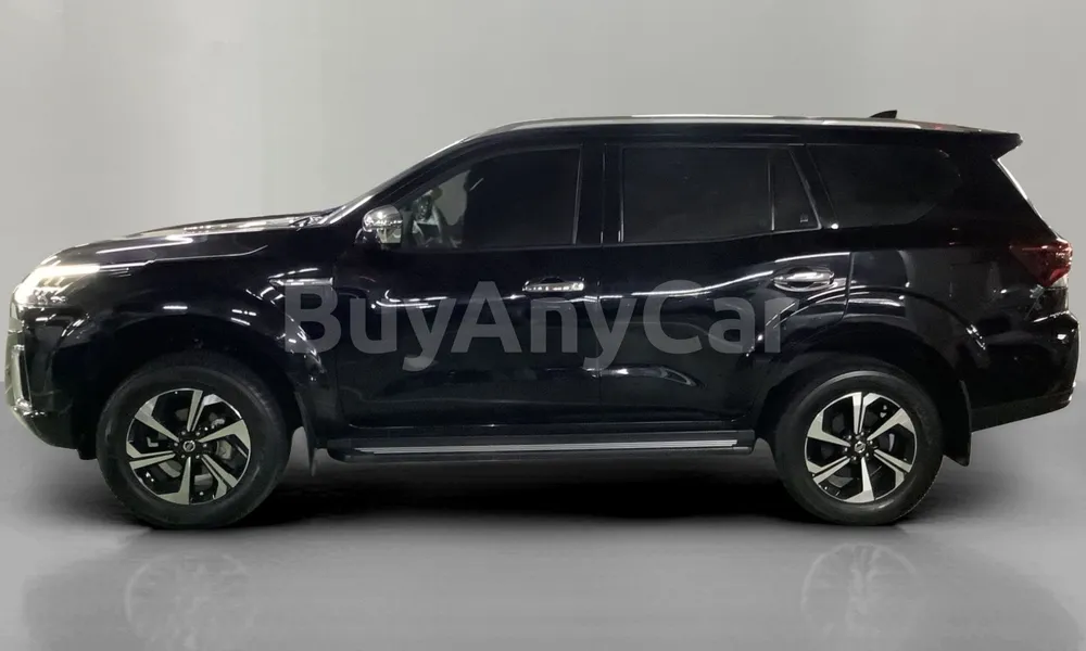 Vehicle photo 4