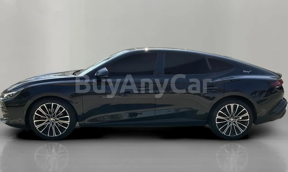 Vehicle photo 4